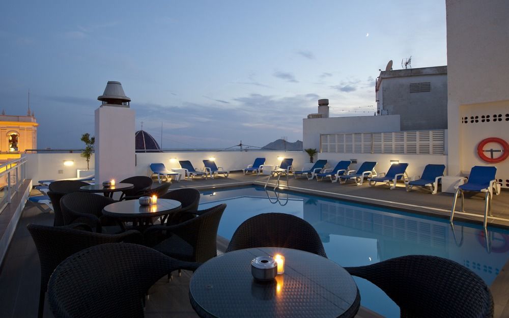 Hotel Centro Mar ベニドルム エクステリア 写真